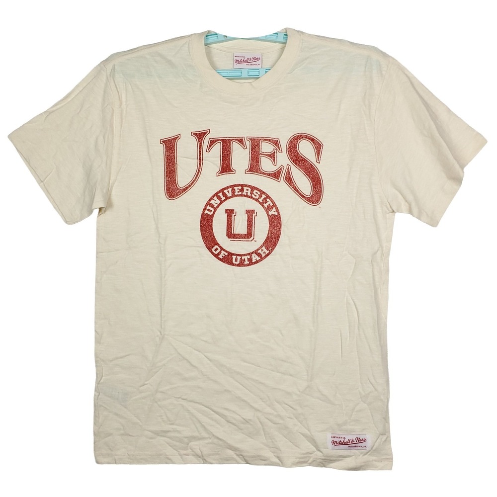 Utah Utes Mitchell & Ness NCAA Large Shirt‎ Distressed Logo Art Cream New